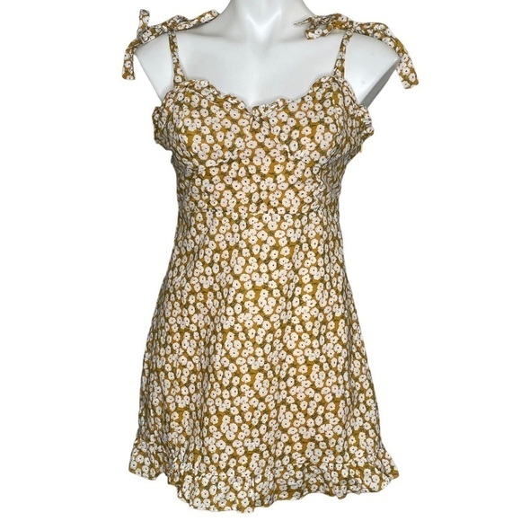 Polly yellow dress with white flowers size 10 - Picture 4 of 9